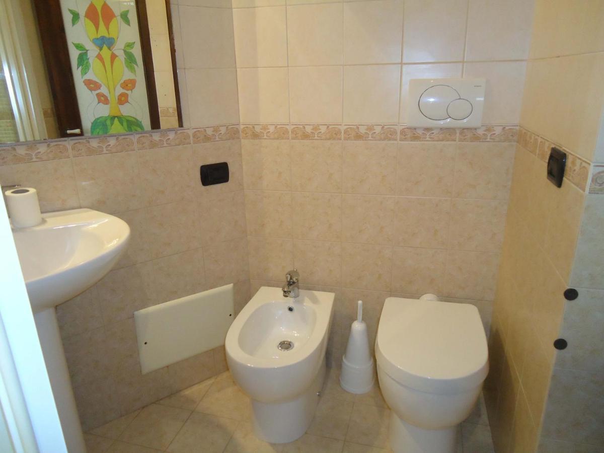 Hotel Dimora Dei Figuli Lecce Pokój zdjęcie